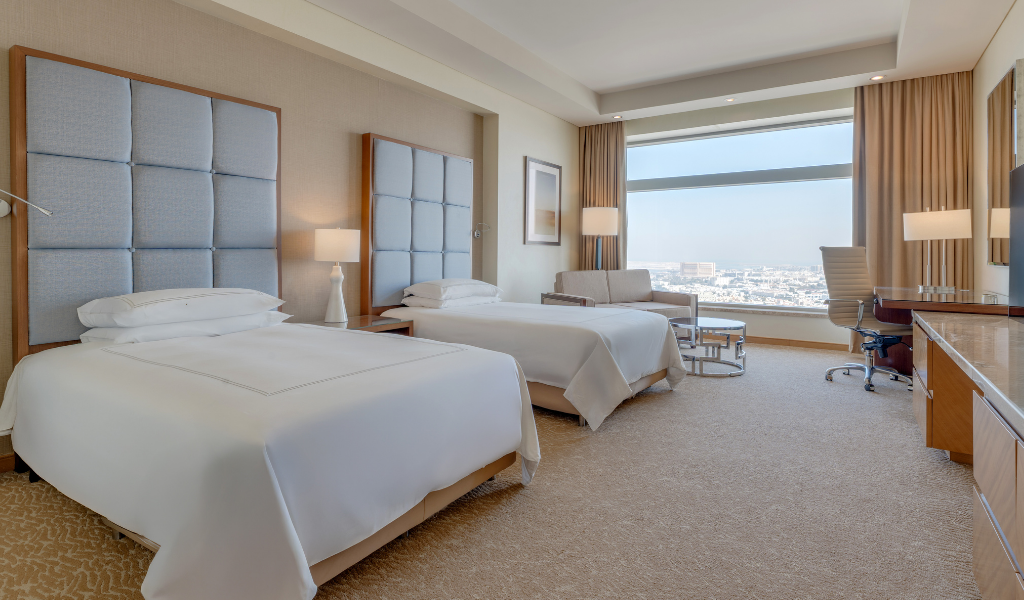 Deluxe Twin Room at Swissotel Al Ghurair